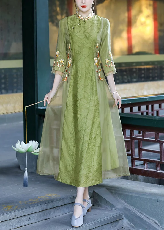 Elegant Green Stand Collar Embroideried Button Tulle Silk Dress Long Sleeve Tulle Dress Classic