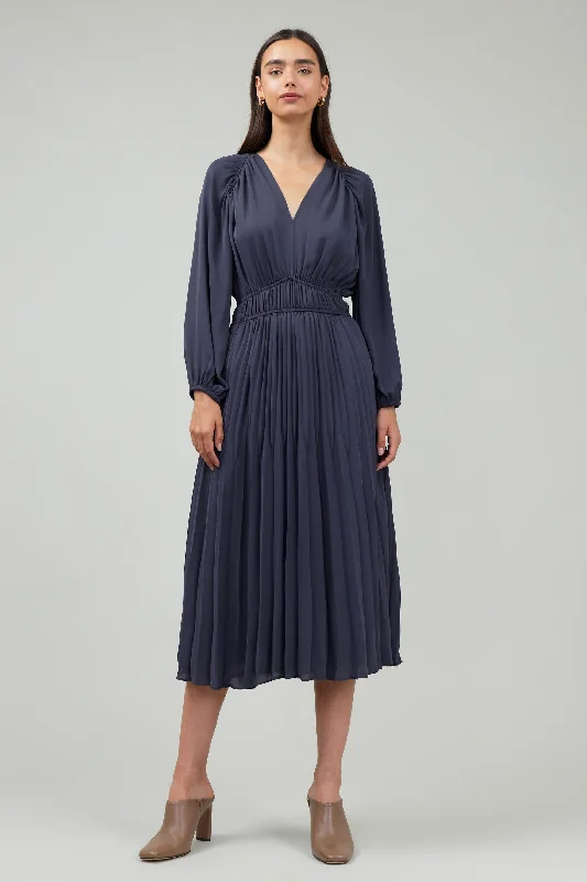 NYLAND Marianne Pleated Midi Dress Velvet midi dresses