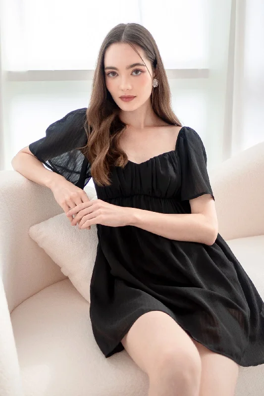 ALLIE SLEEVED BABYDOLL DRESS IN BLACK Polka dot unclassified dresses