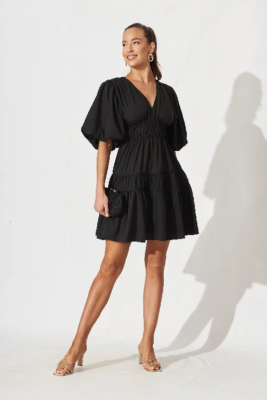 Amarini Dress In Black Ruched unclassified dresses