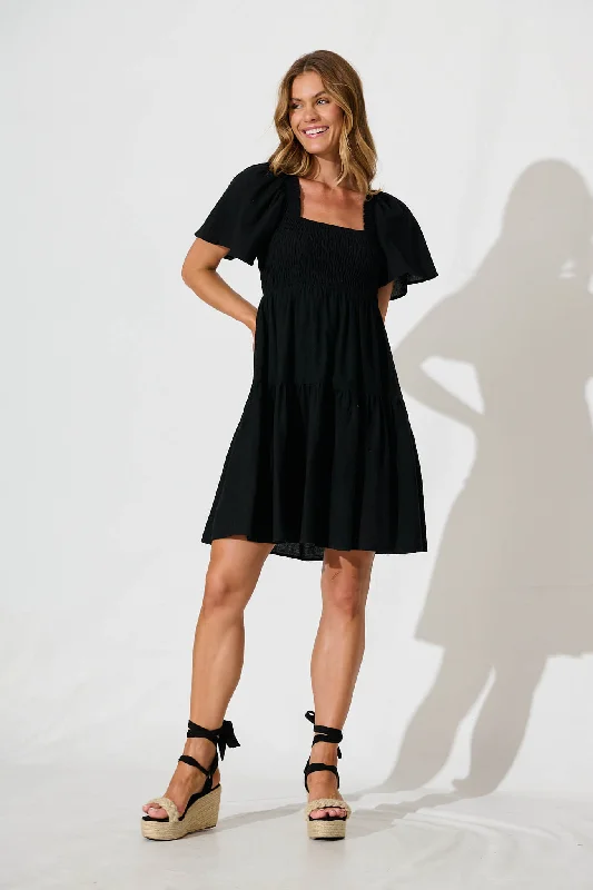 Beguile Dress in Black Club unclassified dresses