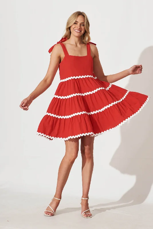 Claus Dress In Red With White Ric Rac Trim Cotton Sequin unclassified dresses