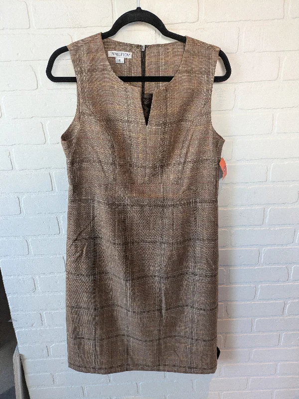 Dress Work By Pendleton In Brown, Size: M Discounted unclassified dresses