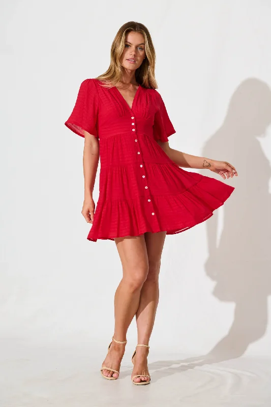 Esmarie Dress in Red Stretchy unclassified dresses