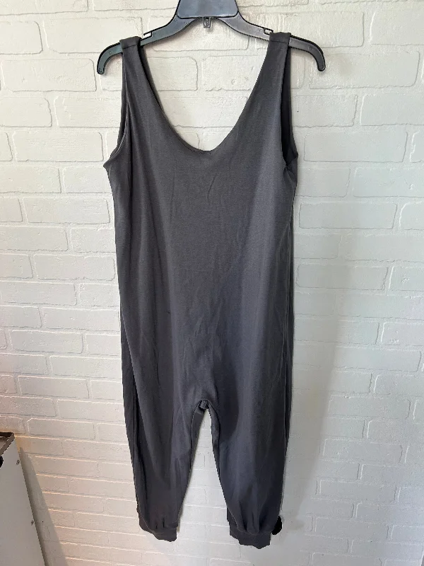 Jumpsuit By Eileen Fisher In Grey, Size: M Cocktail unclassified dresses