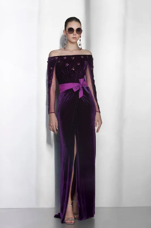 Off shoulder belted velvet dress Tulle unclassified dresses