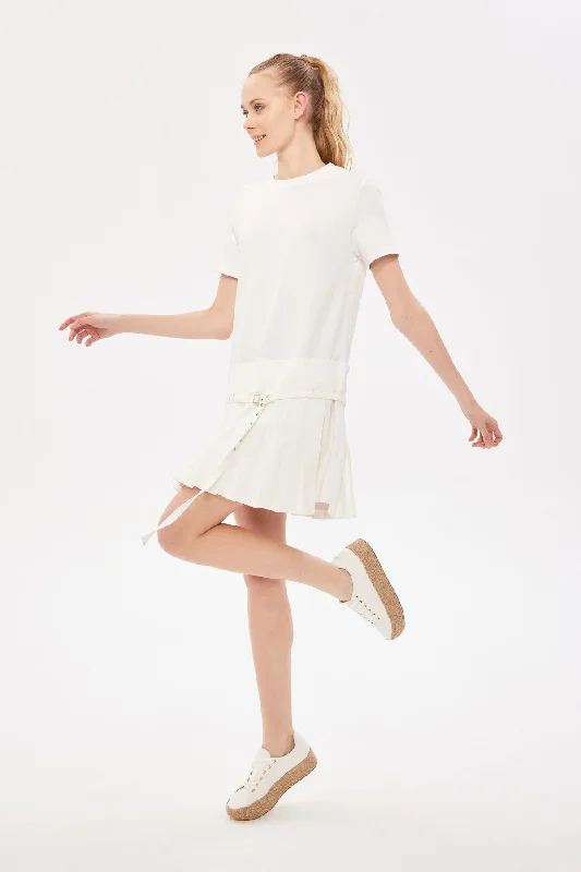 Pleated Knitted Dress Ecru Beach unclassified dresses