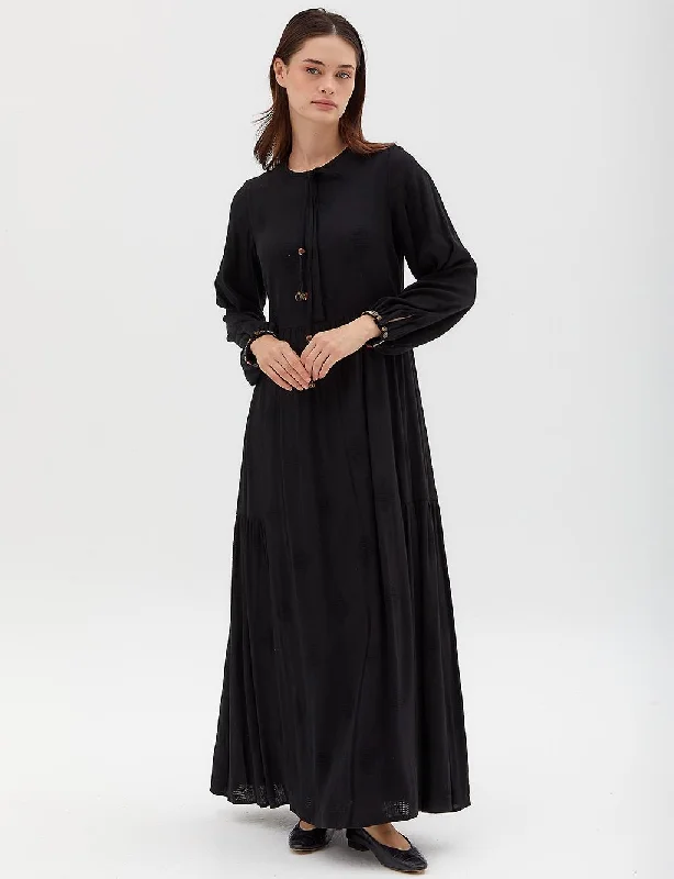 Tassel Detailed Crewneck Dress Black Satin unclassified dresses