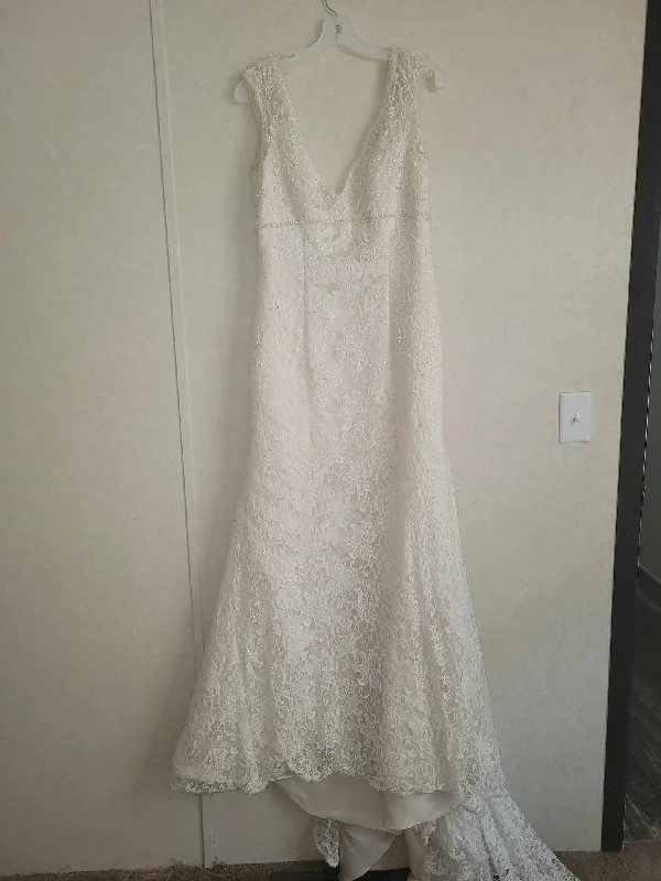 David's Bridal V-Neck Lace Fit to Flare Full Lace Dress