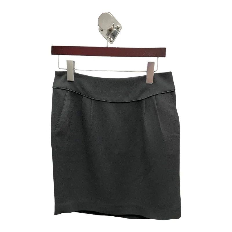 Skirt Mini & Short By Express Design Studio  Size: 6 Sleek Mini Skirt