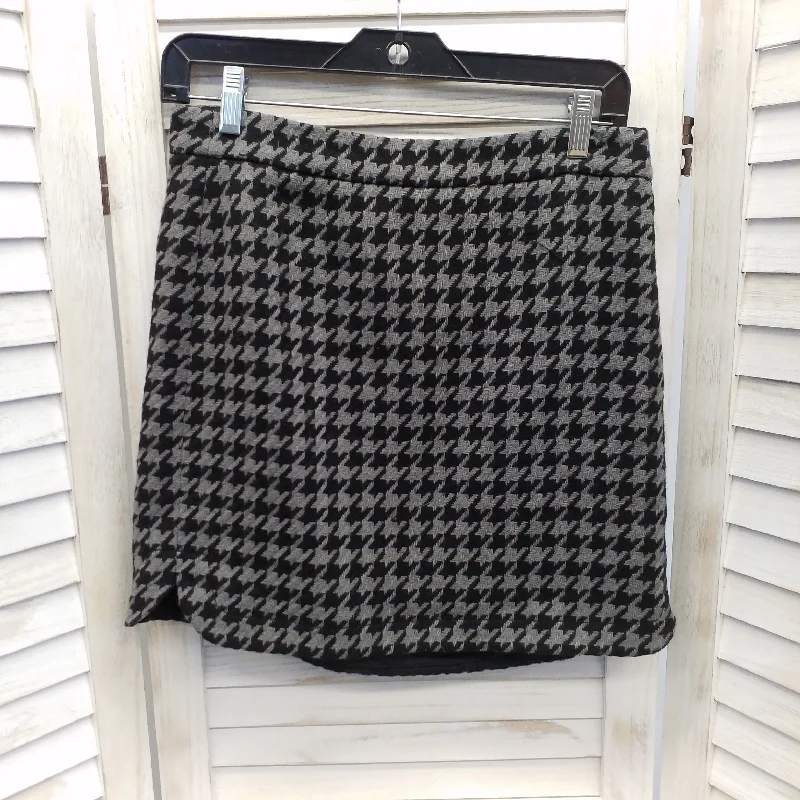 Skirt Mini & Short By J Crew  Size: 4 Flirty Mini Skirt